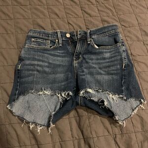 Levi’s Cut Off Shorts